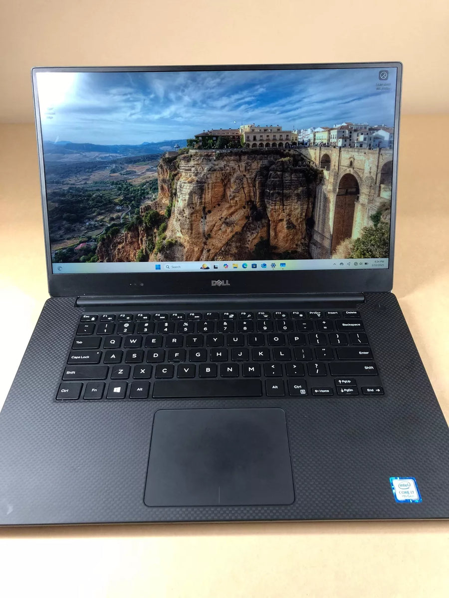 Windowsノート本体 DELL XPS 15 9560 i7-7700HQ 4K GTX1050 4G Dell XPS 15 9560 Intel Core i7-7700HQ 15.6