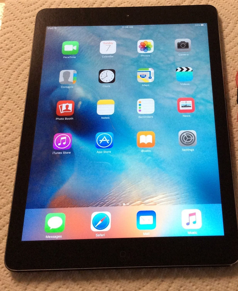 Apple iPad Air 1st Generation, 9.7in (16GB, 32GB, 64GB, 128GB) Wi-Fi T