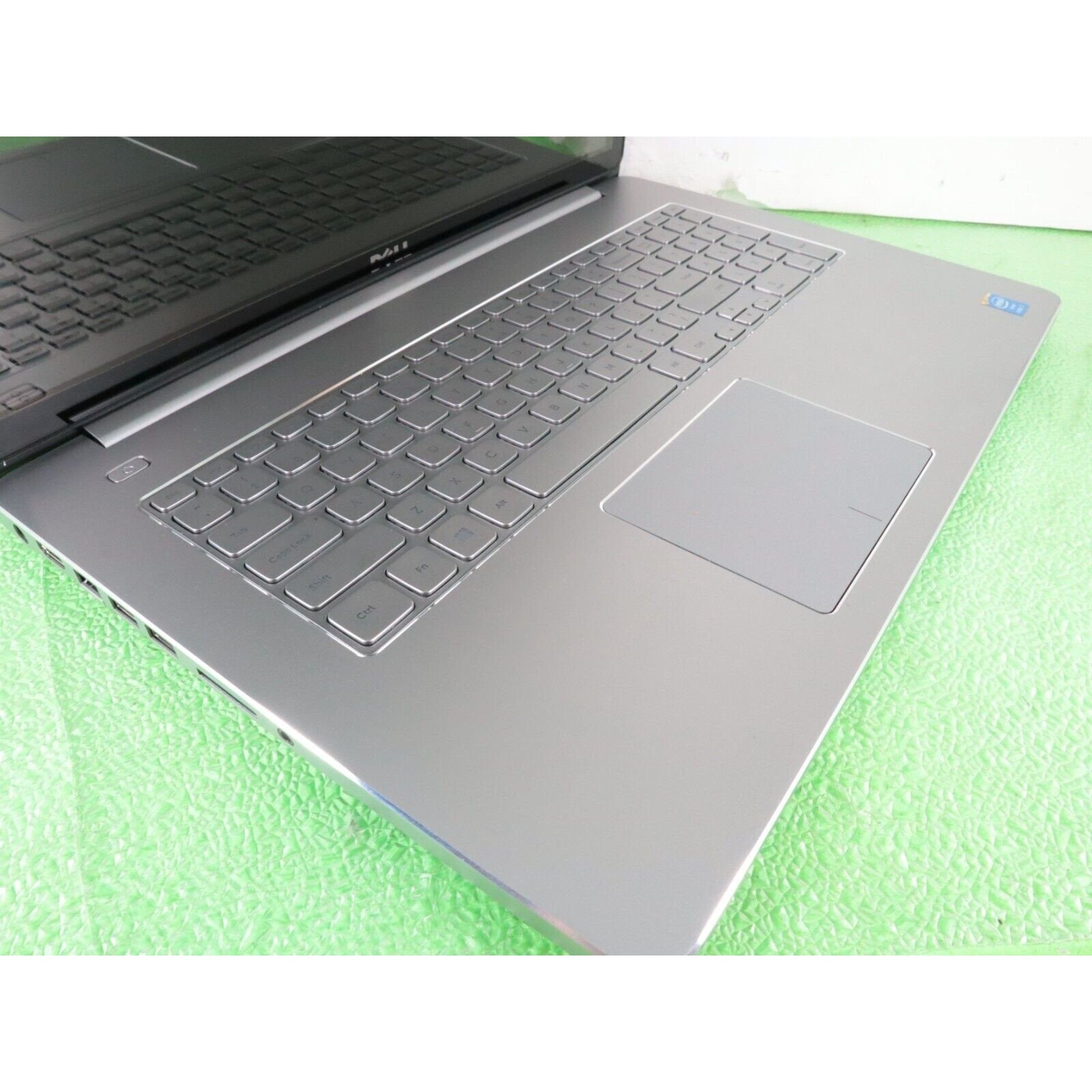 Dell Inspiron 7737 17.3