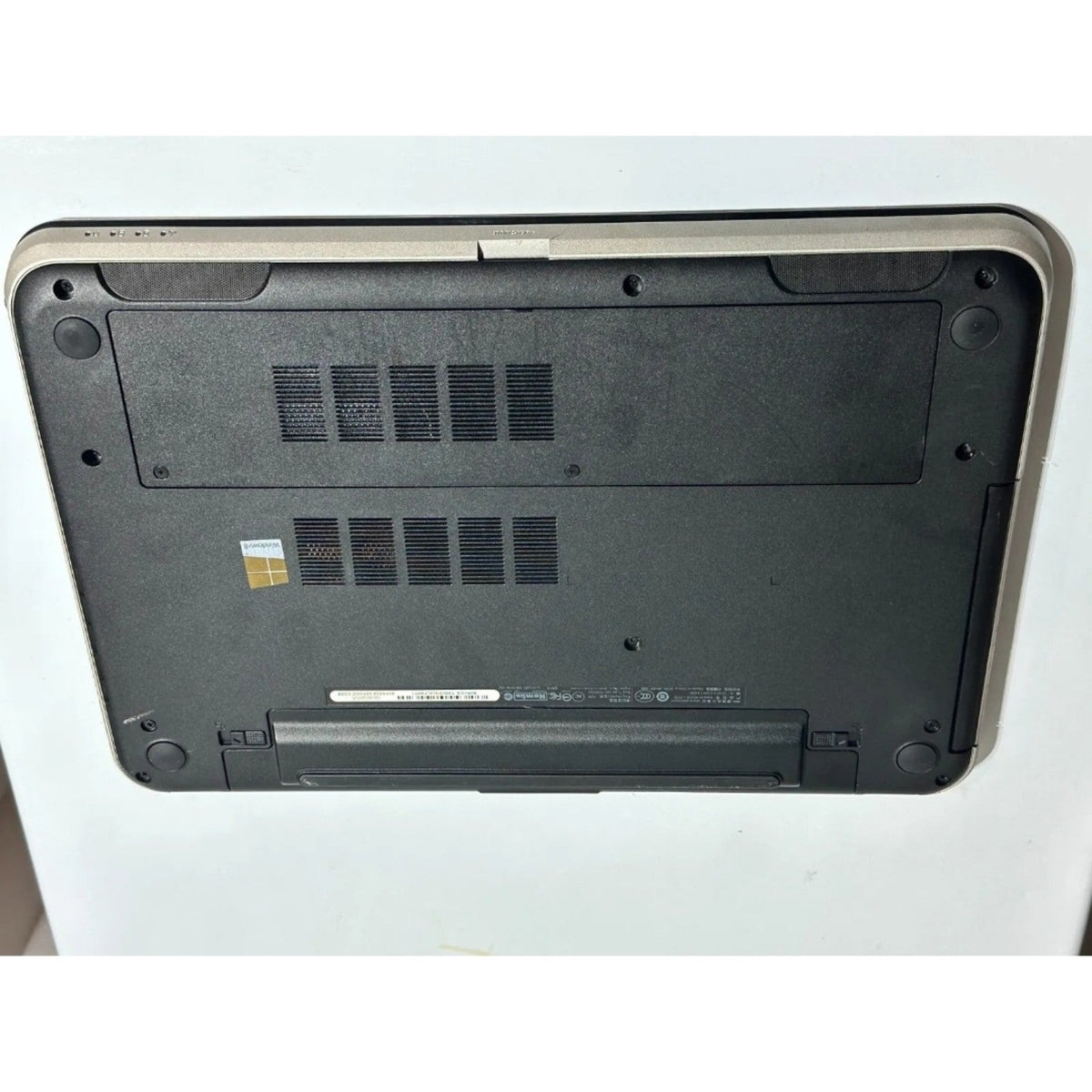 PURPLE Dell Inspiron 15R 5535, AMD A8, 15.6