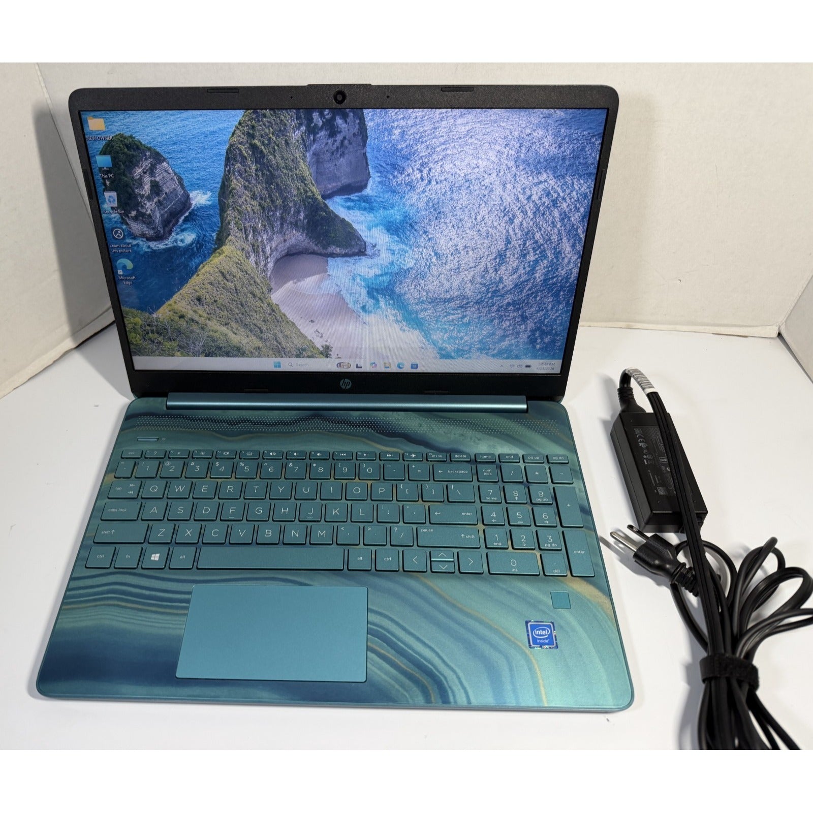 Dell Inspiron 11 11.6 inch, P25T TOUCHSCREEN (2GB RAM, AMD A6