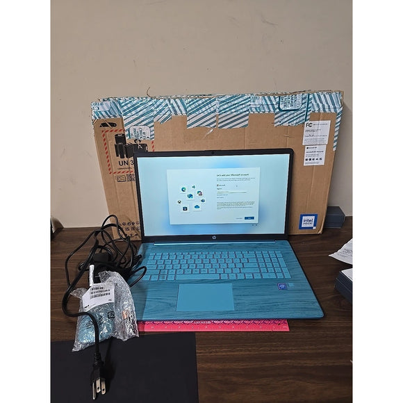 HP Laptop 17-CN0615DS 17.3
