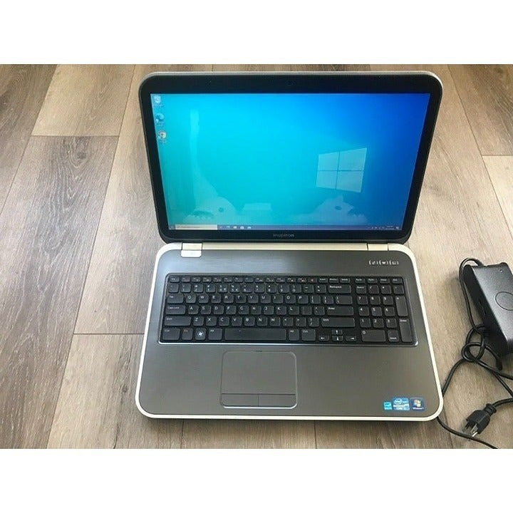 Dell Inspiron 17.3 Dell Inspiron 17.3