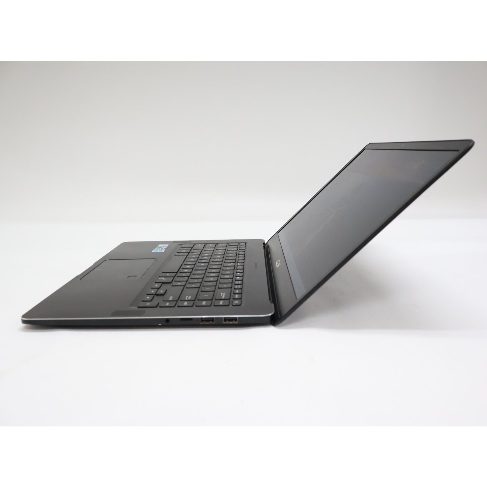ASUS ZenBook UX550VE 15.6