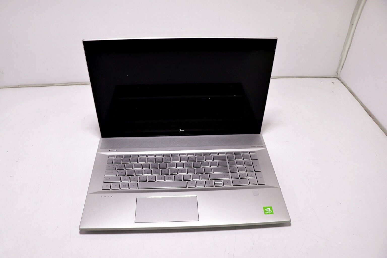 HP ENVY 17m-ce0013dx 17.3
