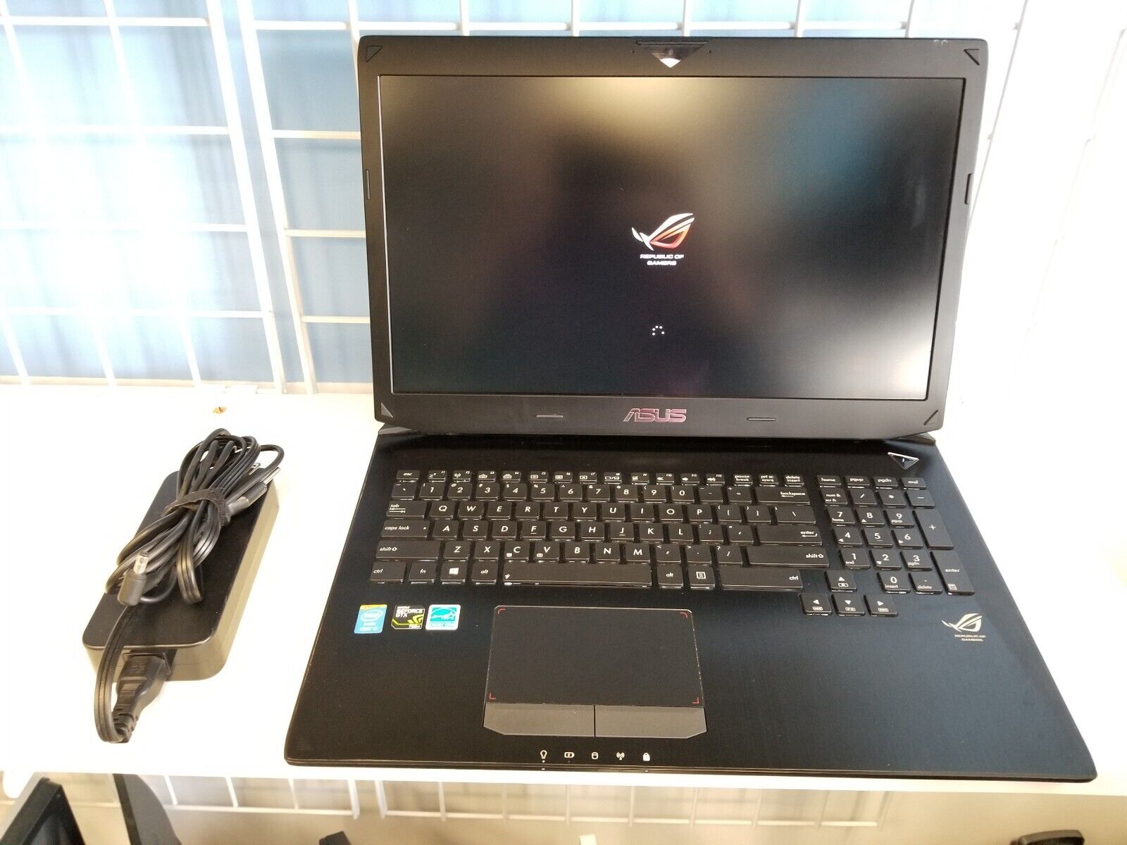ASUS X750JB-TY030H 17.3インチ液晶 動作品 ASUS ROG G750JM 17.3