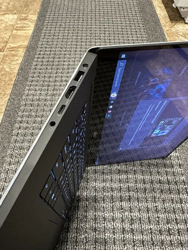 Dell XPS 15 9560 15.6