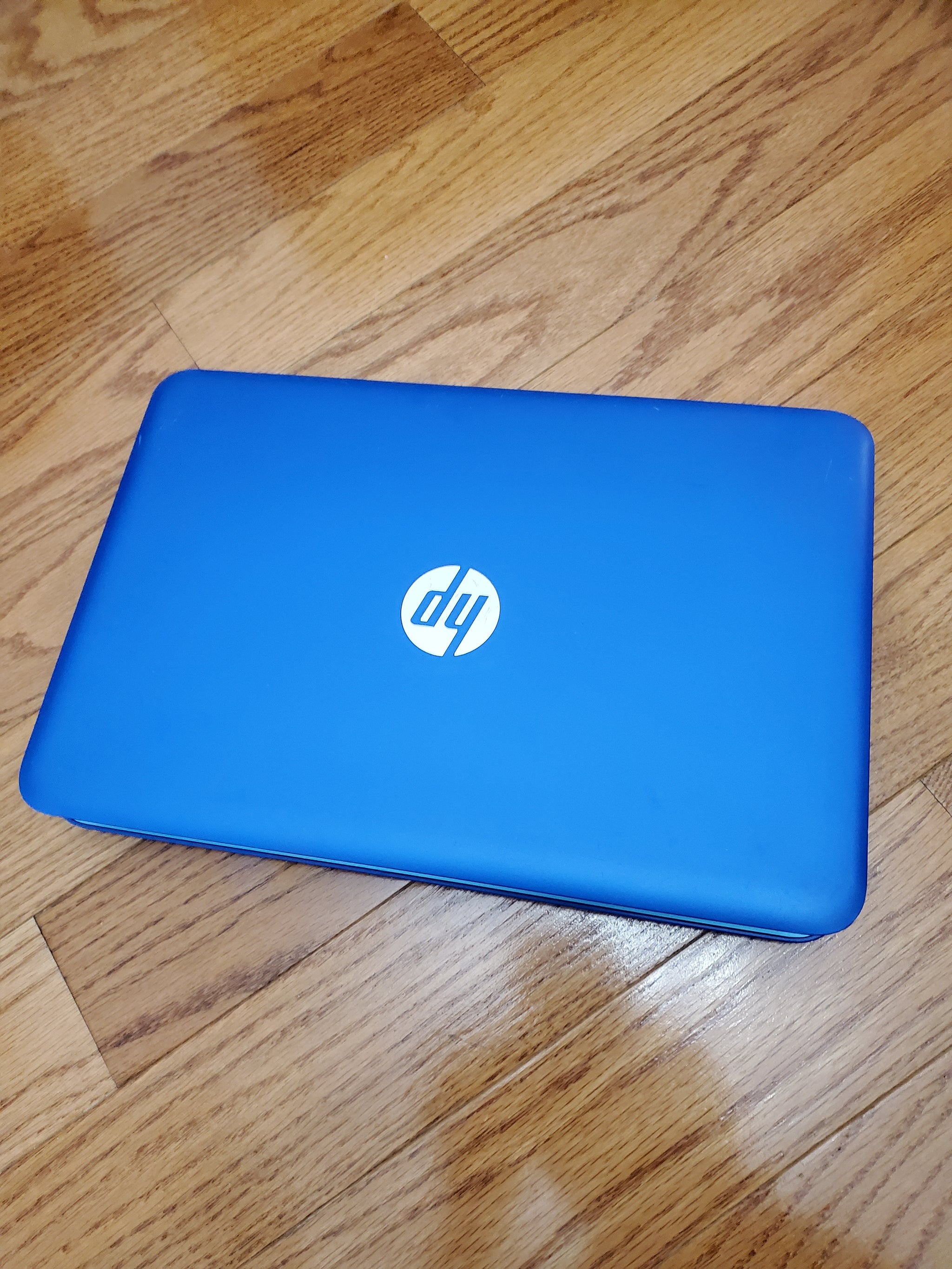 Sold hp stream 13.3