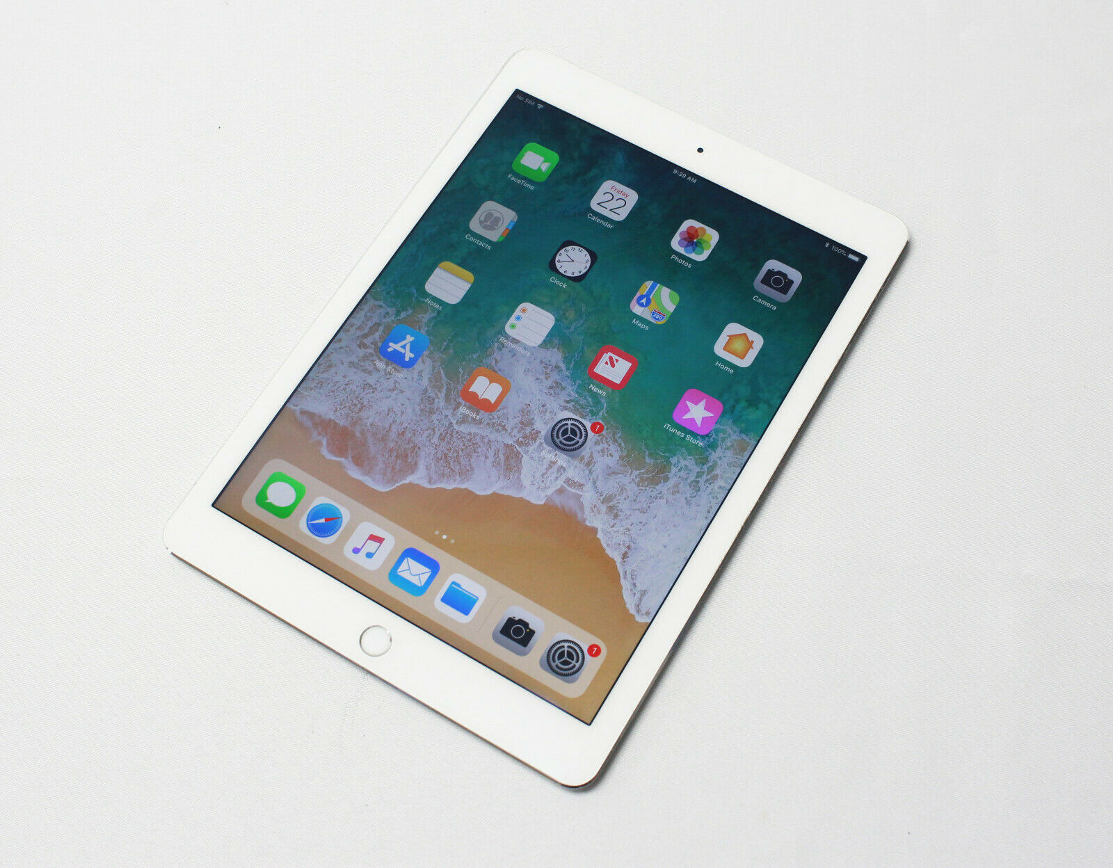 Apple iPad Air 2, 2nd Generation, 9.7in (16GB, 64GB, 128GB) Wi-Fi 
