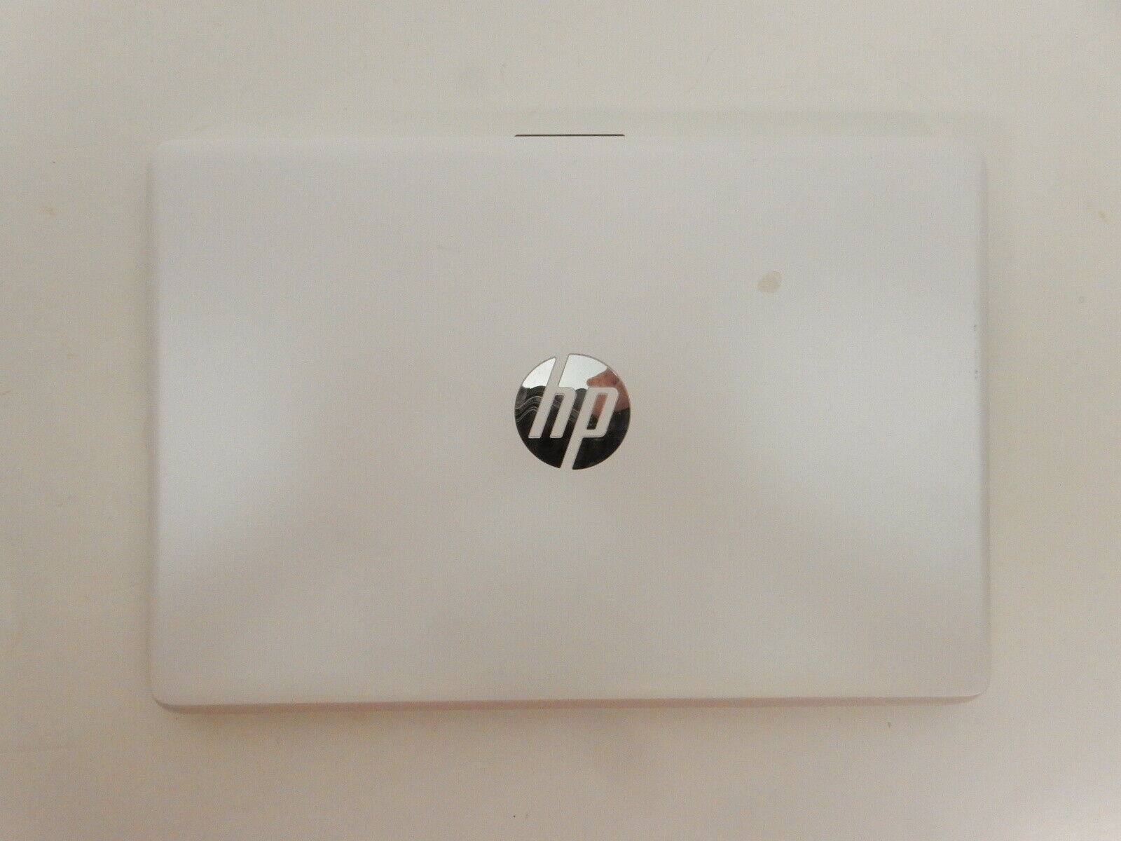 HP Stream 11-ak1012dx 11.6