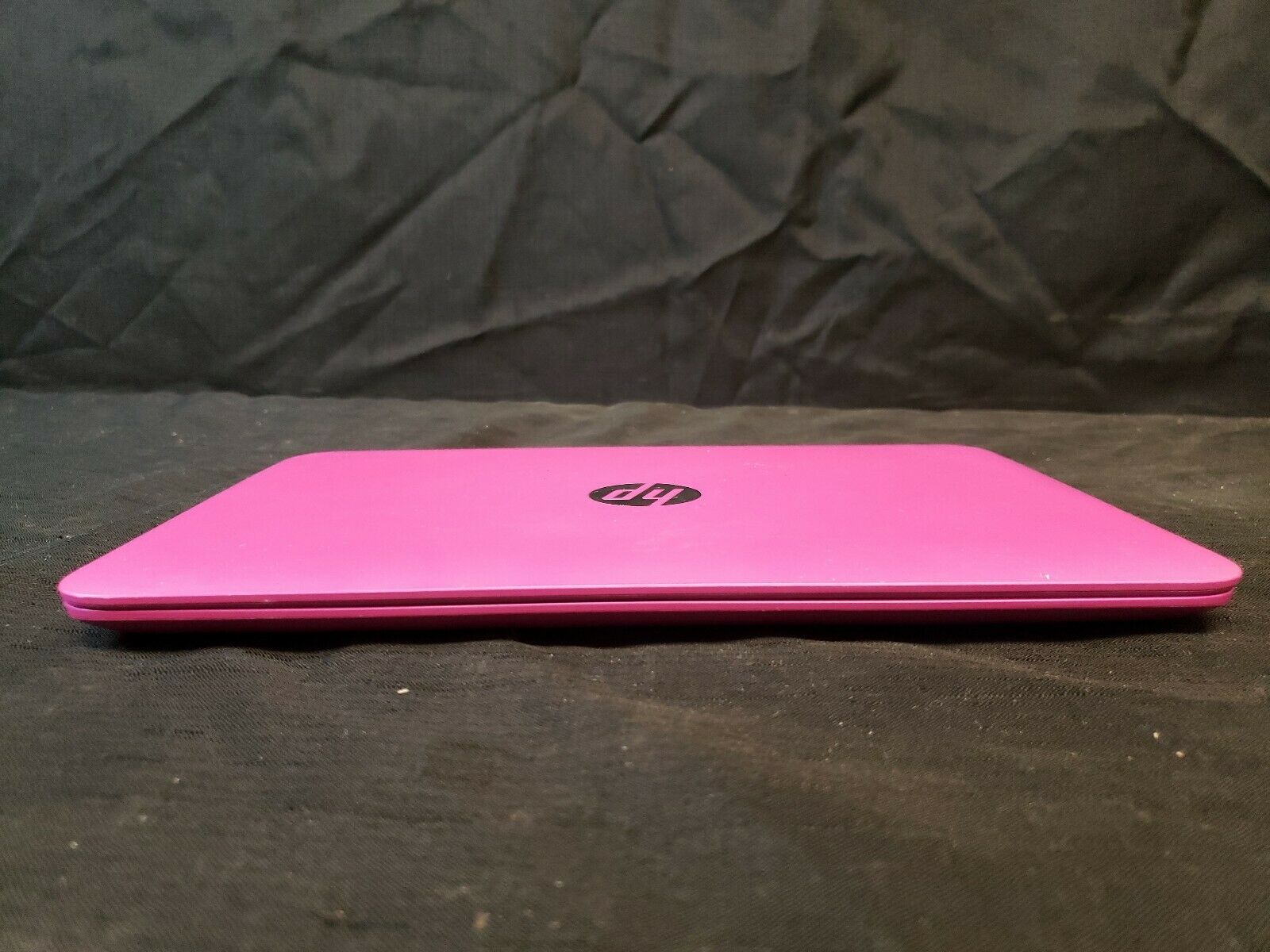 HP Stream 11.6in hot 32GB Windows 10 Laptop - HOT PINK