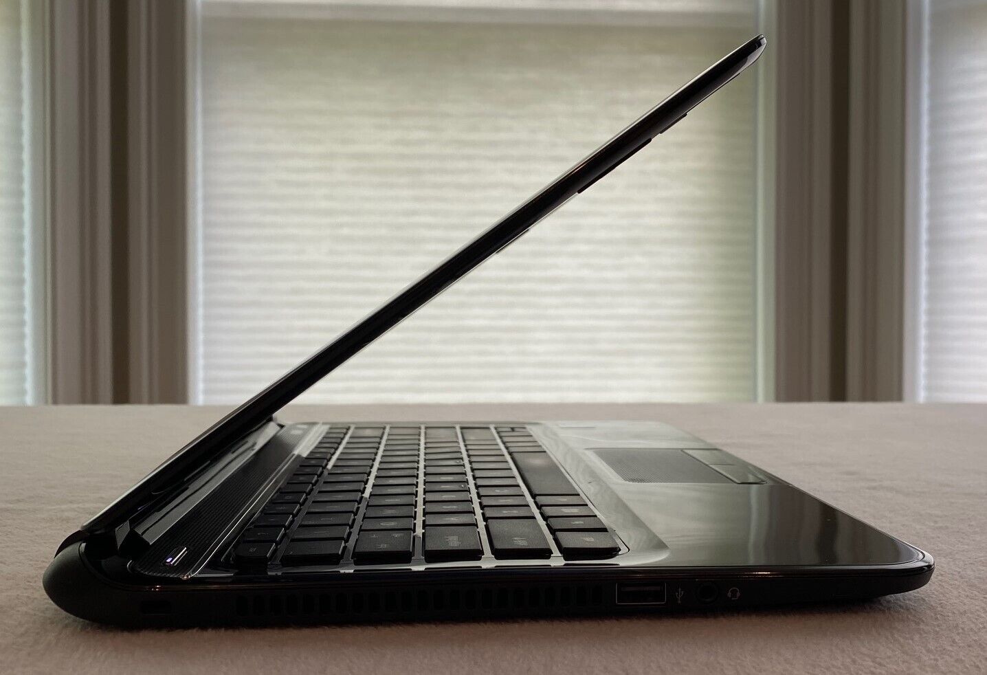 HP Pavilion TouchSmart 14