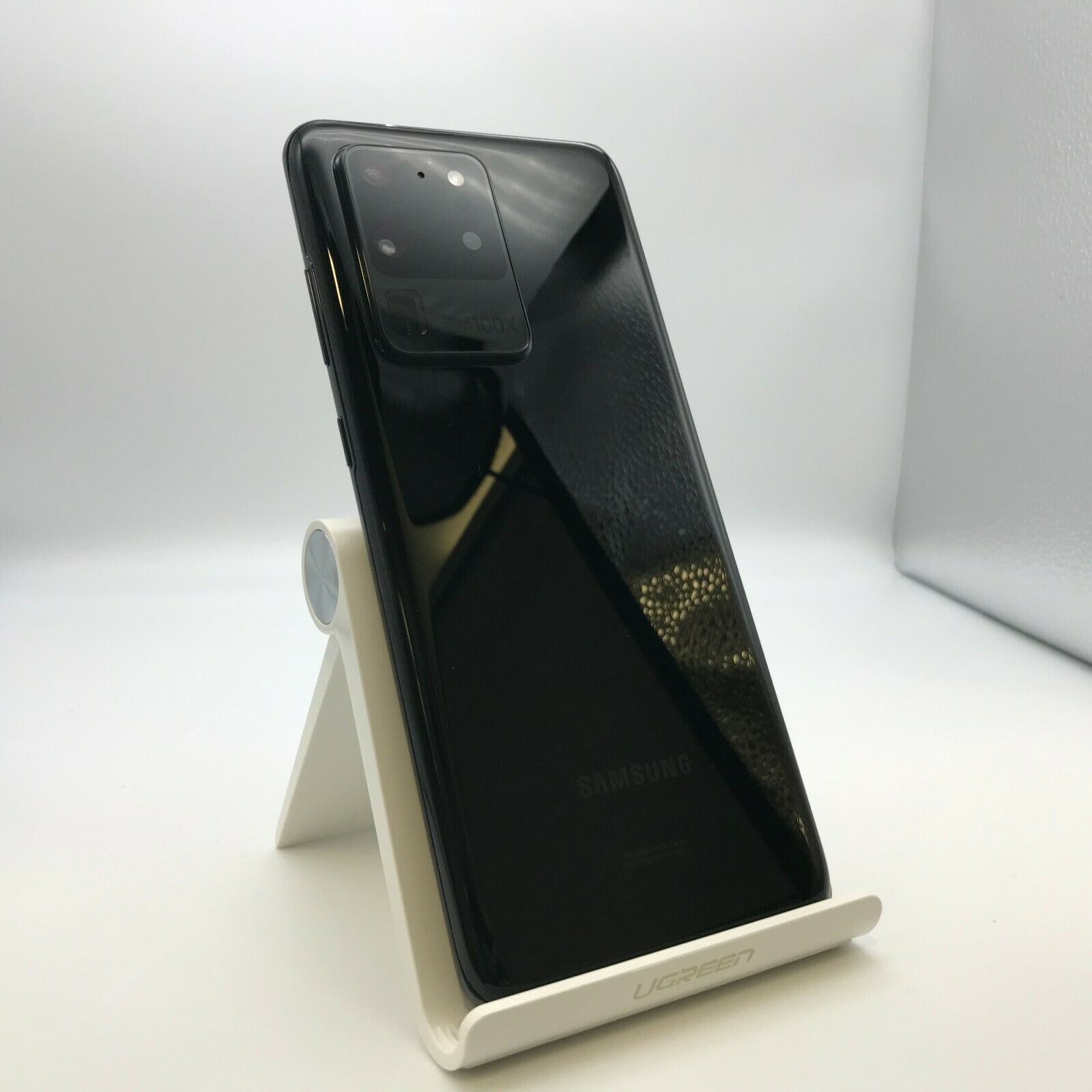 Samsung Galaxy S20 Ultra 5G Factory Unlocked 6.9